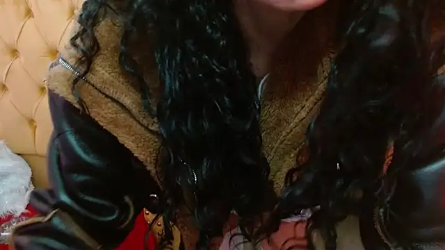 Snapshot of AlexandraJones_ chatting on February 15, 2025, 8:00 am AlexandraJones online show from February 15, 2025, 8:00 am