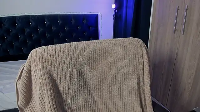 Snapshot of _diegsz_ chatting on April 16, 2026, 12:17 pm diegsz online show from April 16, 2026, 12:17 pm