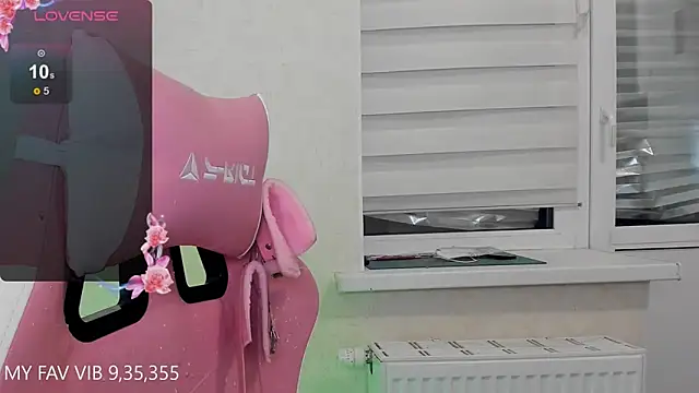 Snapshot of shy_melony chatting on February 2, 2026, 1:59 am shy melony online show from February 2, 2026, 1:59 am