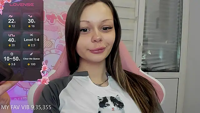 Snapshot of shy_melony chatting on February 5, 2026, 12:48 am shy melony online show from February 5, 2026, 12:48 am