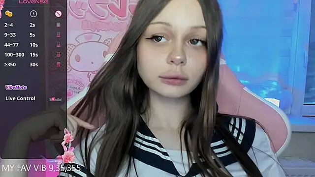 Snapshot of shy_melony chatting on February 17, 2026, 1:29 pm shy melony online show from February 17, 2026, 1:29 pm