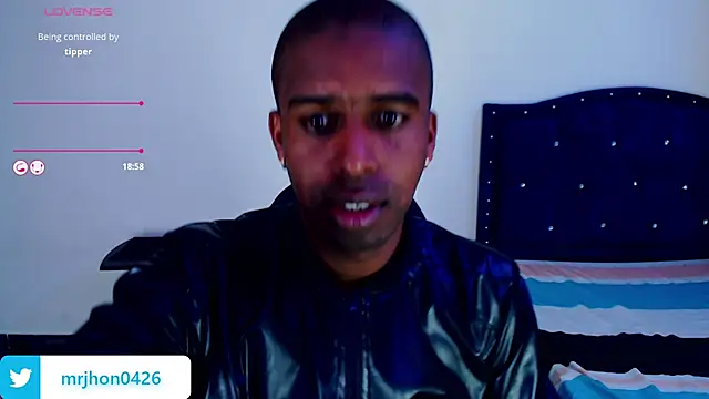 mrjhon26 online show from March 13, 2025, 2:49 am