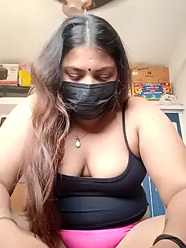 Snapshot of Hotmilfxox chatting on January 4, 2025, 7:34 am Hotmilfxox online show from January 4, 2025, 7:34 am