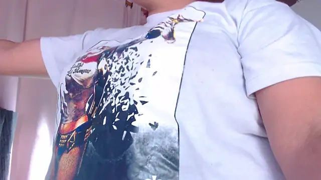 Amara Red online show from April 7, 2026, 11:21 am