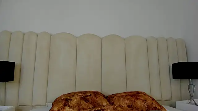 AnnyCherry  online show from September 22, 2025, 8:55 pm