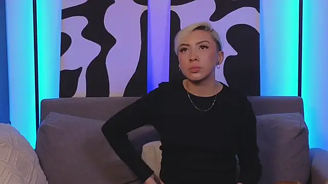 Snapshot of jane_hart_ chatting on January 13, 2025, 5:12 am jane hart  online show from January 13, 2025, 5:12 am