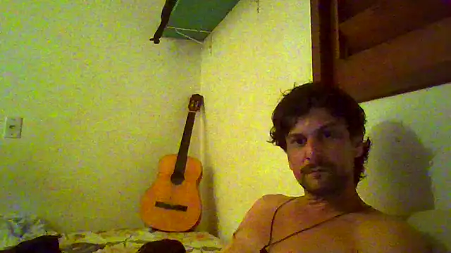 Snapshot of couplemilk chatting on February 20, 2026, 7:10 am couplemilk online show from February 20, 2026, 7:10 am