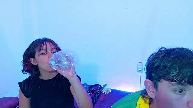 clydexxxbunny online show from December 15, 2024, 4:18 am