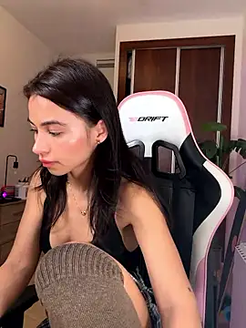 Adriennesexxx online show from January 18, 2026, 2:54 pm