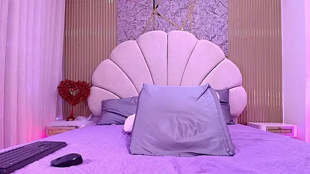 nata luna online show from March 11, 2026, 7:53 pm