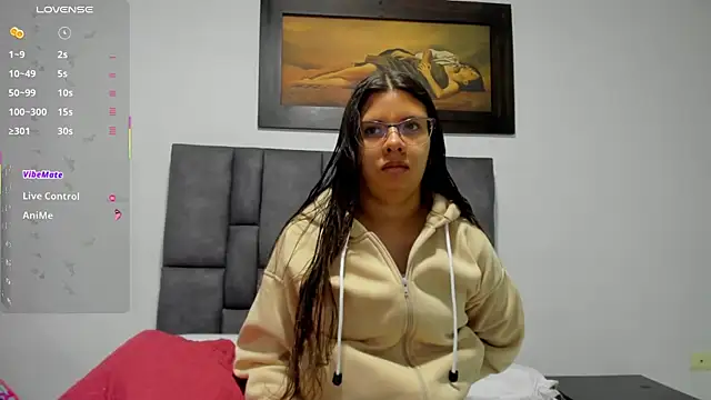 Snapshot of Vahiolet_smith chatting on July 16, 2026, 12:22 pm Vahiolet smith online show from July 16, 2026, 12:22 pm
