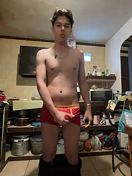 erickcastro777 online show from May 2, 2026, 12:54 pm