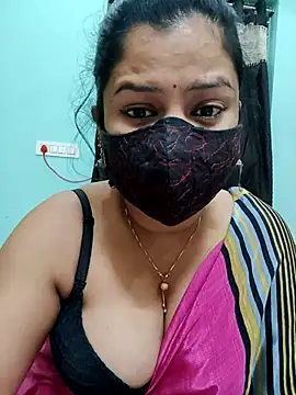 Snapshot of payal_sharma1 chatting on December 19, 2025, 1:07 pm payal sharma1 online show from December 19, 2025, 1:07 pm