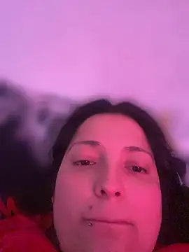 KataleyaStiward online show from April 13, 2026, 12:32 pm