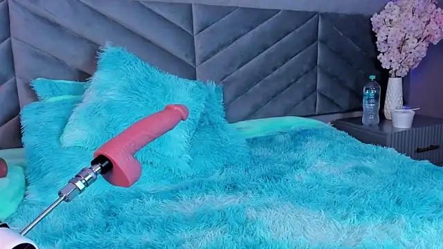 Ary thompson   online show from December 29, 2024, 9:30 pm