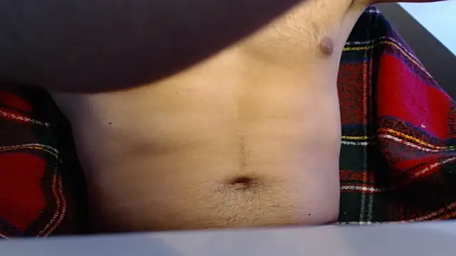 Snapshot of defuego_ chatting on April 15, 2026, 9:49 am defuego online show from April 15, 2026, 9:49 am