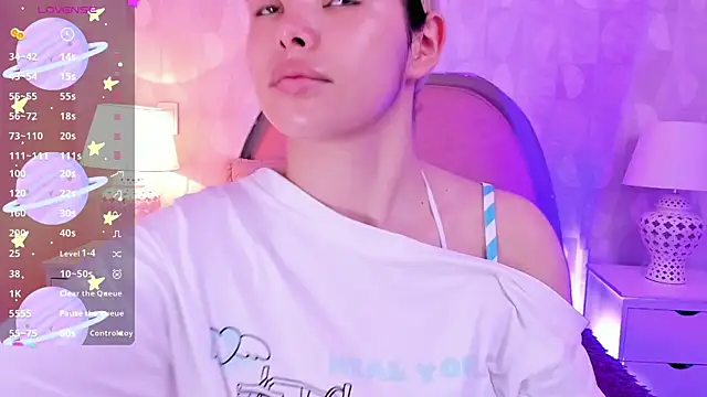 angeline teen online show from July 15, 2026, 12:32 pm