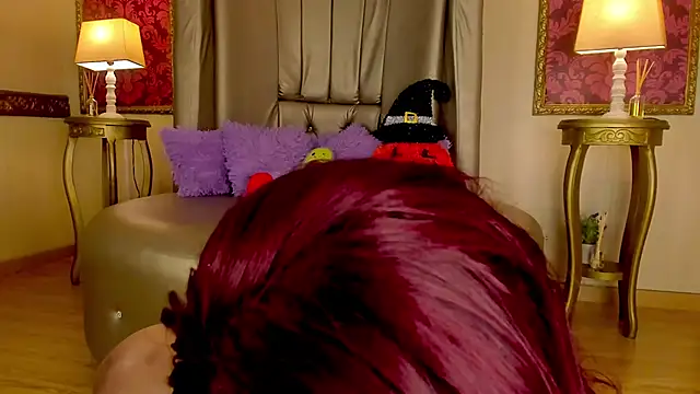 Colors-xx online show from October 21, 2025, 8:42 pm