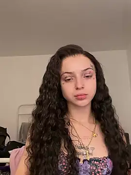 exoticmisfitt online show from March 31, 2026, 5:30 am