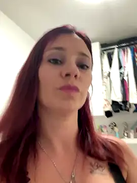 Babyfantasy83 online show from November 6, 2025, 8:54 pm