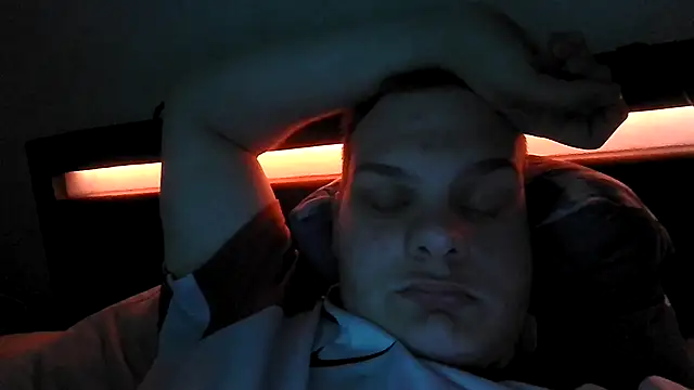 Nicolasjlhkjzl online show from April 11, 2026, 6:18 am