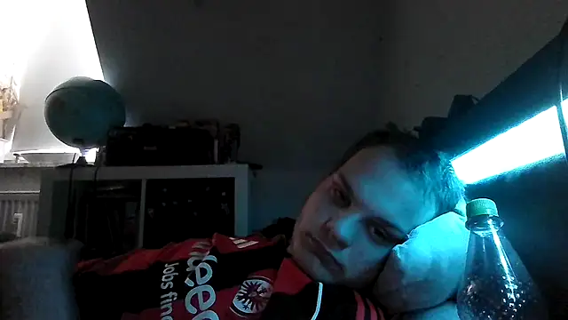 Nicolasjlhkjzl online show from May 27, 2026, 2:14 pm