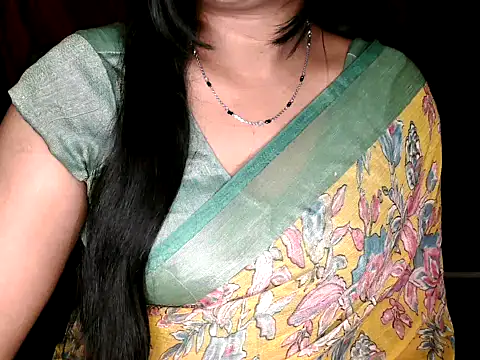 shila20 online show from October 12, 2025, 6:18 pm