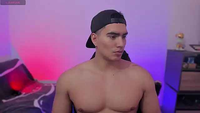 JamesGraay online show from January 7, 2026, 1:02 pm