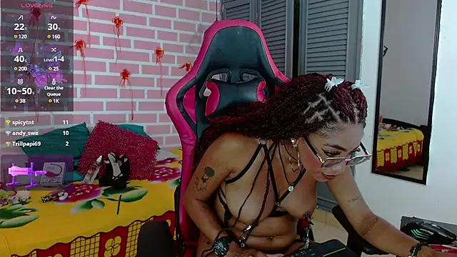 analus-01 online show from March 11, 2025, 7:04 am