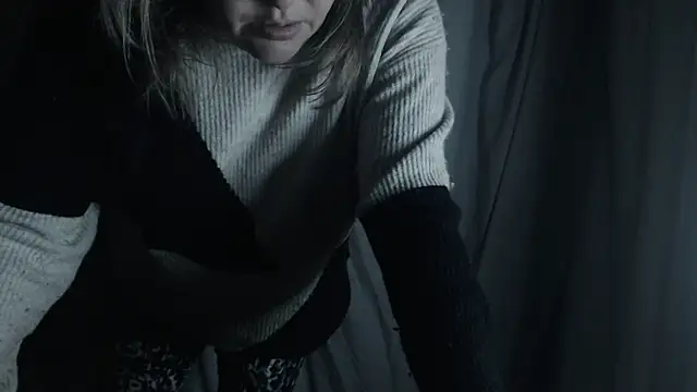 1BECHA1 online show from October 3, 2025, 7:44 pm