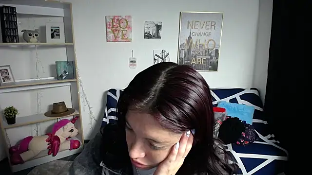 Sian  1 online show from December 19, 2024, 12:34 pm