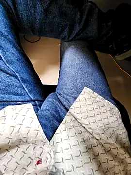 rocksrockydick online show from September 9, 2025, 11:21 am