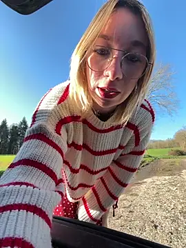 Snapshot of Giuliana_baby chatting on March 4, 2026, 8:42 am Giuliana baby online show from March 4, 2026, 8:42 am