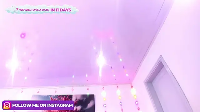 Emma monserrat online show from February 4, 2025, 10:21 am