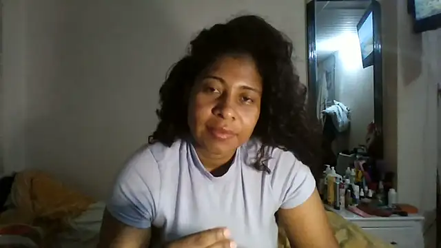 Ivon-09 online show from December 14, 2024, 10:28 pm