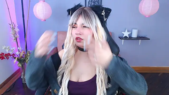 Snapshot of yumin3ko chatting on January 28, 2025, 6:38 am yumin3ko online show from January 28, 2025, 6:38 am