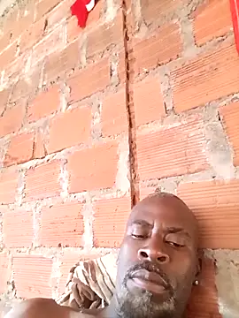 Snapshot of Yairelnegro chatting on March 22, 2026, 7:50 pm Yairelnegro online show from March 22, 2026, 7:50 pm