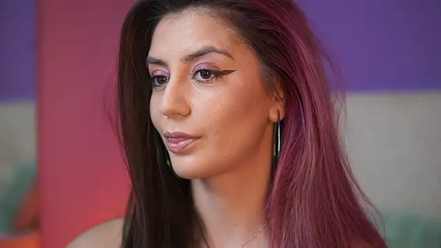 SabrinaHope online show from March 18, 2026, 9:07 pm