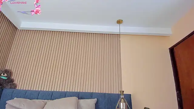 Snapshot of kathecute__ chatting on February 21, 2026, 1:39 am kathecute online show from February 21, 2026, 1:39 am