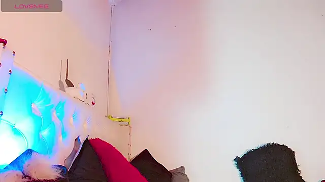 HELEM  S7 online show from February 19, 2025, 11:14 pm