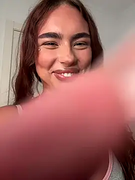 Snapshot of mint_melissaaa chatting on September 22, 2025, 8:00 pm mint melissaaa online show from September 22, 2025, 8:00 pm