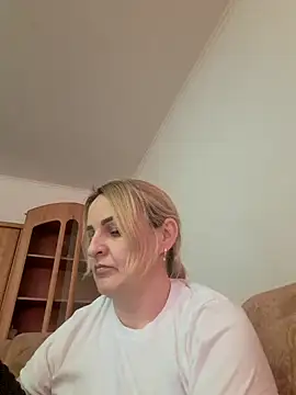 Malichkaanna30 online show from February 26, 2025, 12:03 pm