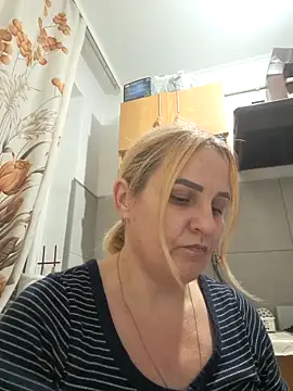 Malichkaanna30 online show from November 27, 2025, 3:03 pm