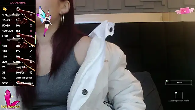 Snapshot of _yuyi chatting on September 24, 2025, 12:52 pm  yuyi online show from September 24, 2025, 12:52 pm