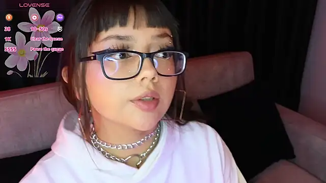 missy taylor  online show from February 24, 2026, 11:47 pm