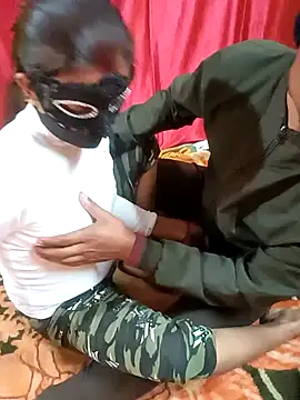 Snapshot of GF_nd_BF_ chatting on January 19, 2025, 3:53 pm GF nd BF  online show from January 19, 2025, 3:53 pm