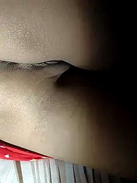 Snapshot of GF_nd_BF_ chatting on February 22, 2025, 4:40 pm GF nd BF  online show from February 22, 2025, 4:40 pm