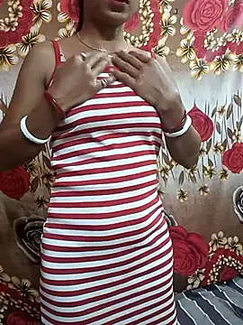 Snapshot of GF_nd_BF_ chatting on March 7, 2025, 4:11 pm GF nd BF  online show from March 7, 2025, 4:11 pm