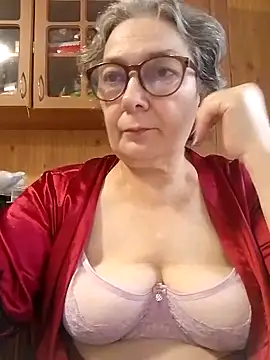 IrinaSweet54 online show from November 13, 2025, 10:36 am