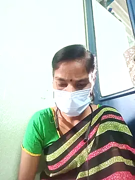 Snapshot of anusiya01 chatting on January 23, 2025, 5:24 am anusiya01 online show from January 23, 2025, 5:24 am